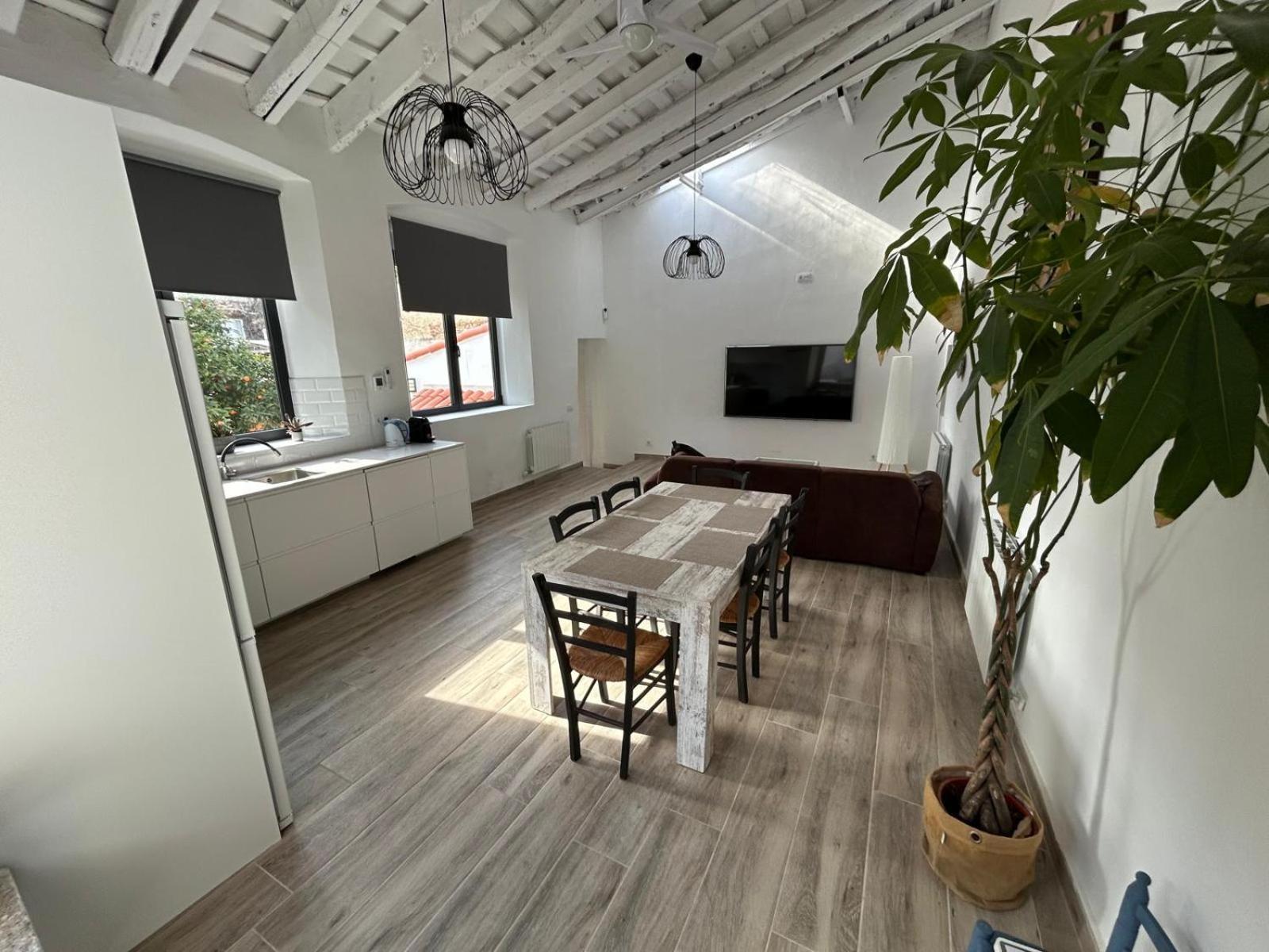 Costa Maresme, Barcelona ,Valentinos House & Pool Villa Vilassar De Dalt Exterior photo